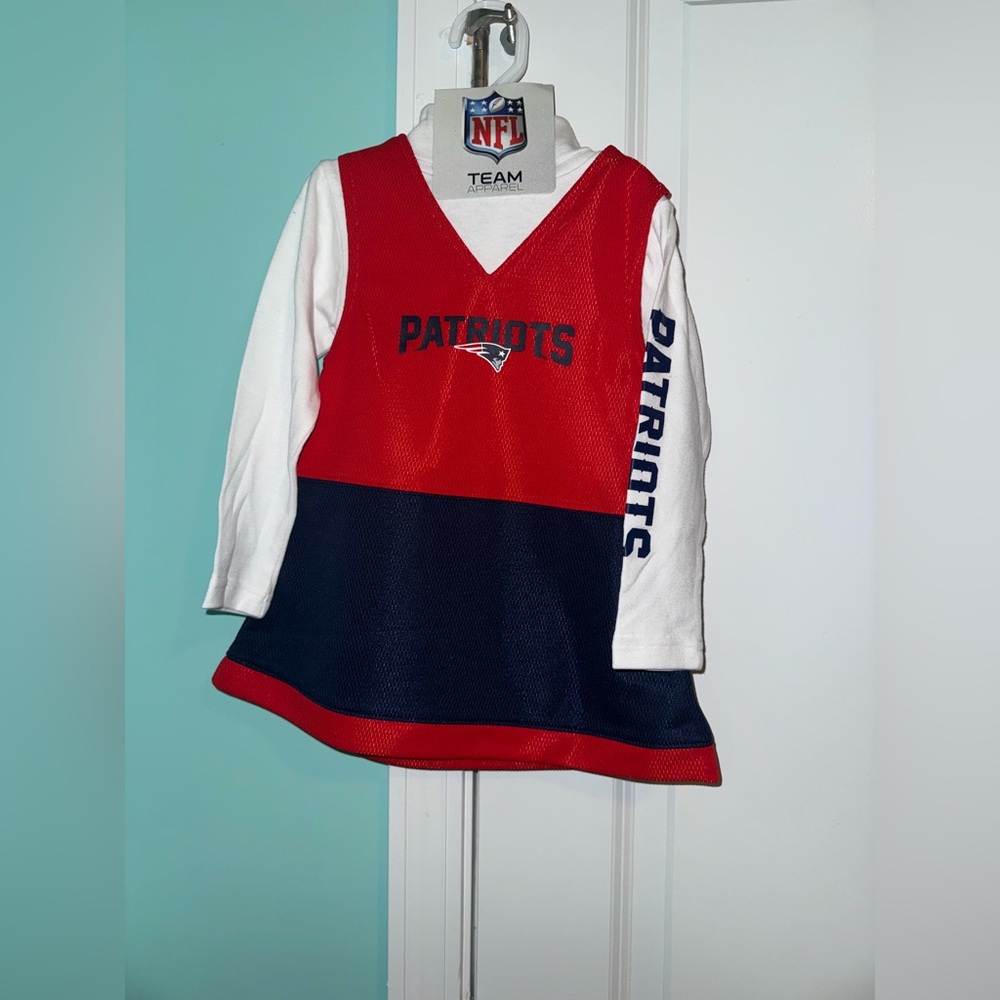 NFL Patriots cheer dress
